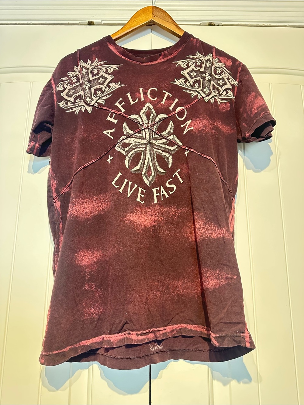 Affliction Tee Size M
